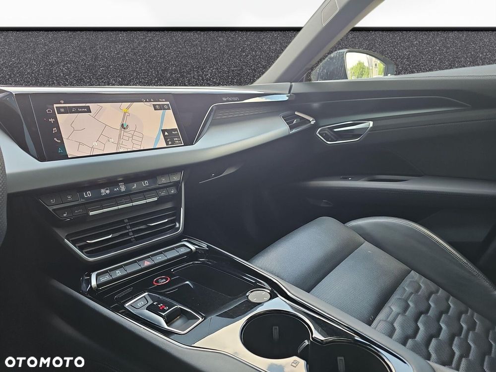 Audi e-tron - 19