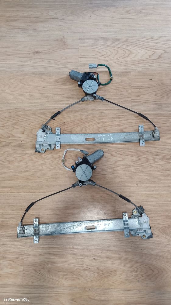 Elevador frente Honda Civic 5 portas H/B 2003 - 1