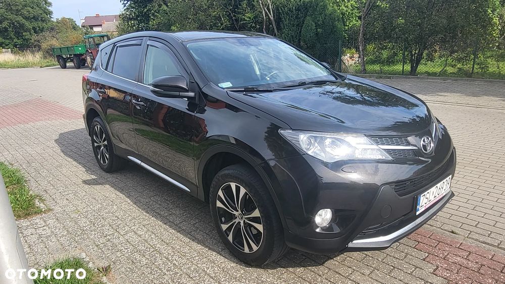 Toyota RAV4 - 4