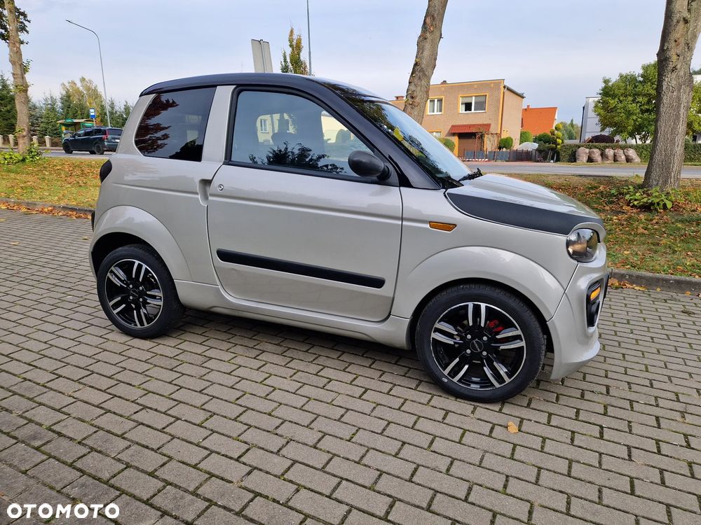 Microcar M.GO - 16