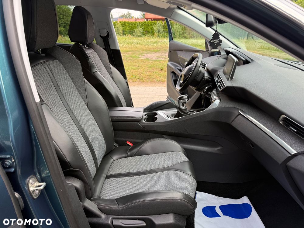 Peugeot 5008 - 33