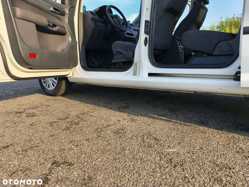 Volkswagen Caddy Comfortline 4Motion - 21