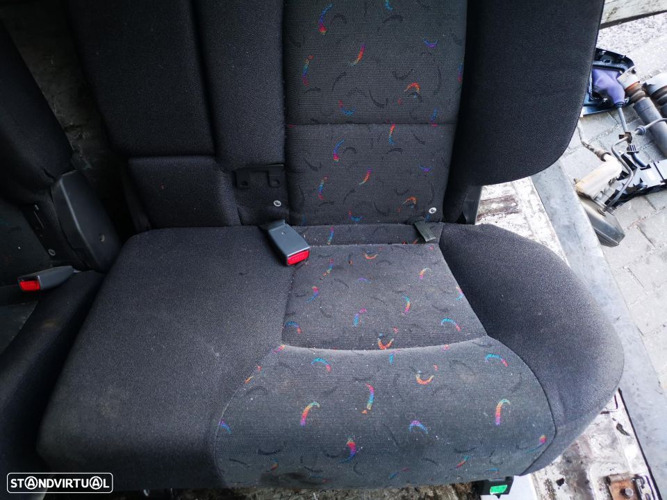 HYUNDAI SANTA FÉ CONJUNTO DE BANCOS BA005 - 7