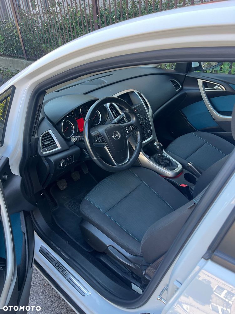 Opel Astra - 3