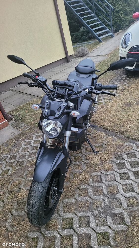 Yamaha MT - 6