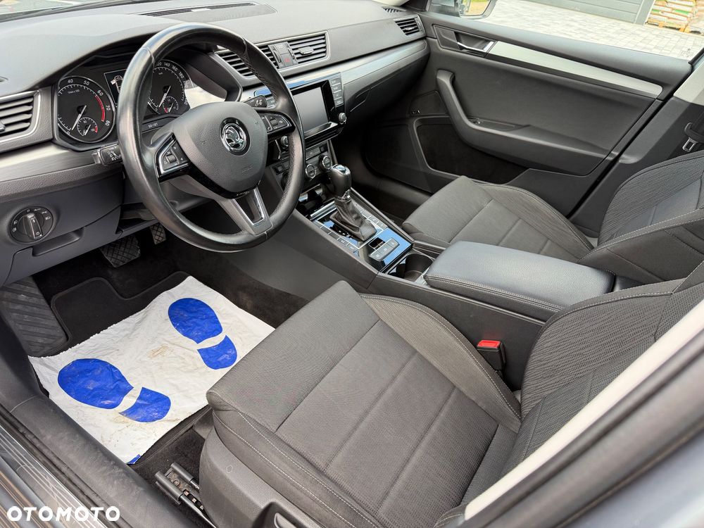 Skoda Superb 1.8 TSI Ambition DSG - 22