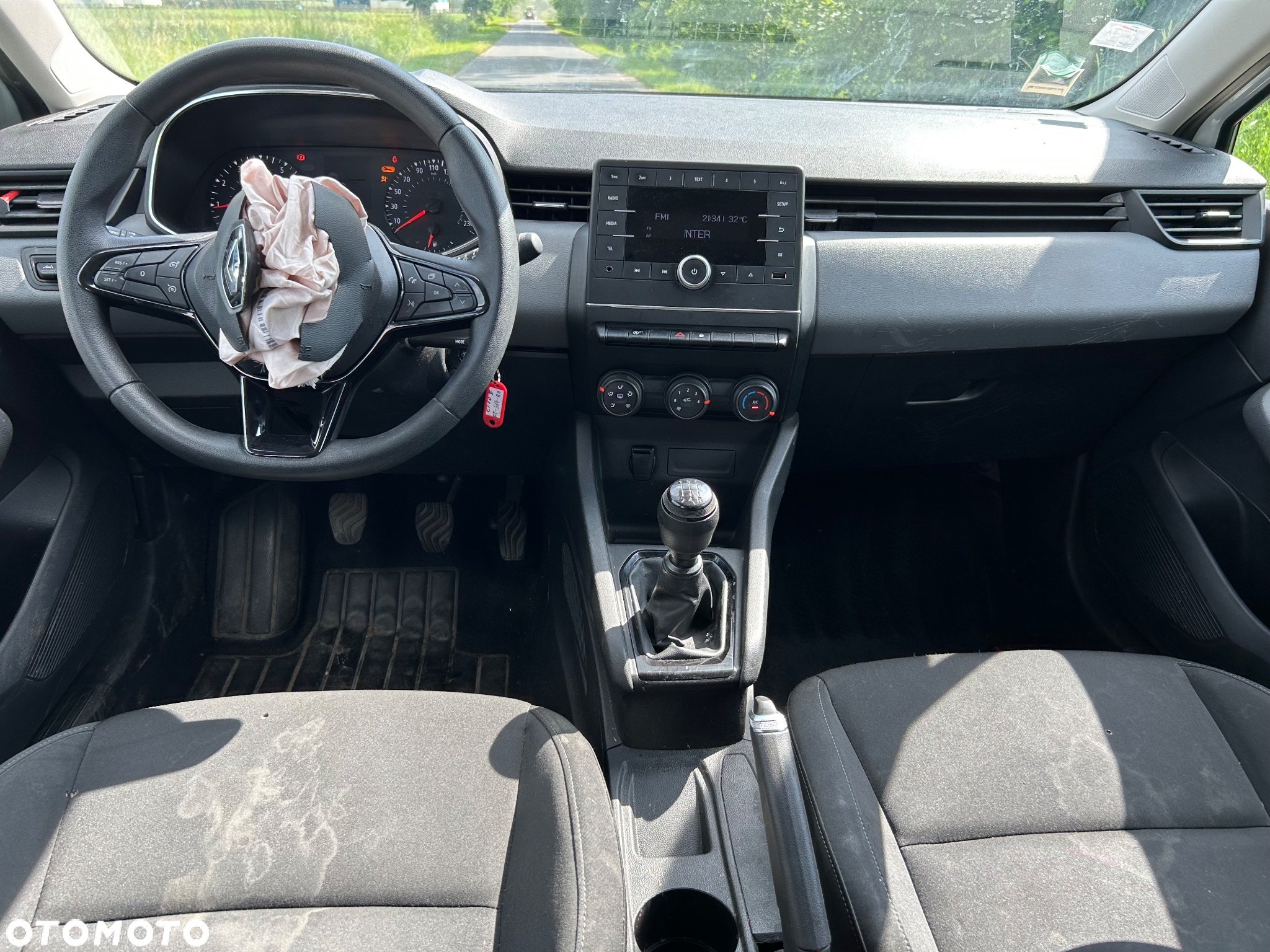 Renault Clio - 13