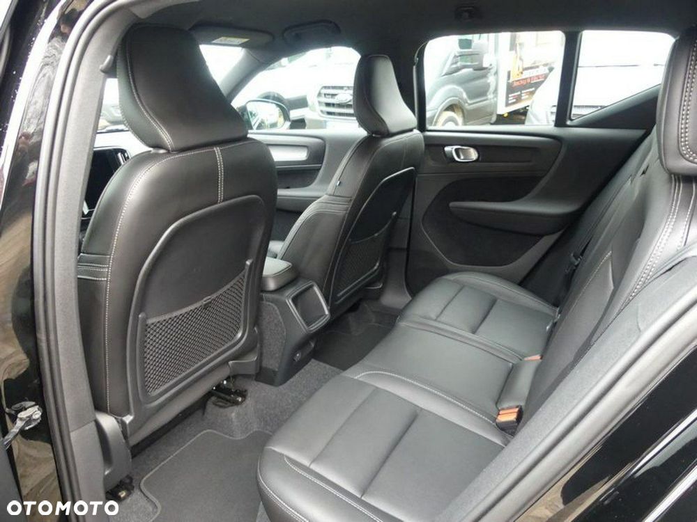 Volvo XC 40 T4 AWD Geartronic R-Design - 15