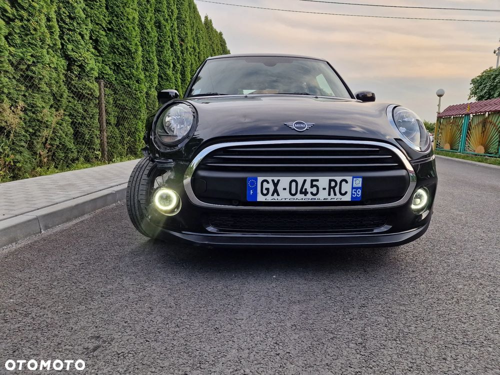 MINI ONE Essential Trim - 34