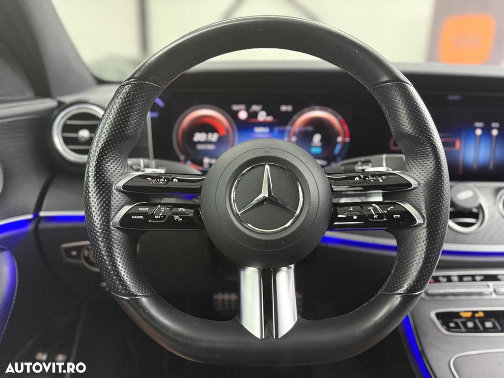 Mercedes-Benz E 300 9G-TRONIC AMG Line - 11