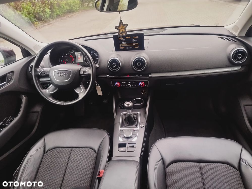 Audi A3 Sportback 2.0 TDI sport - 16