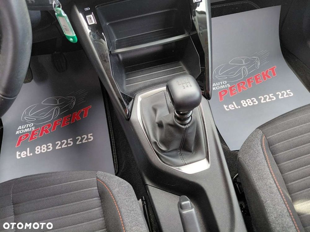 Peugeot 2008 - 21