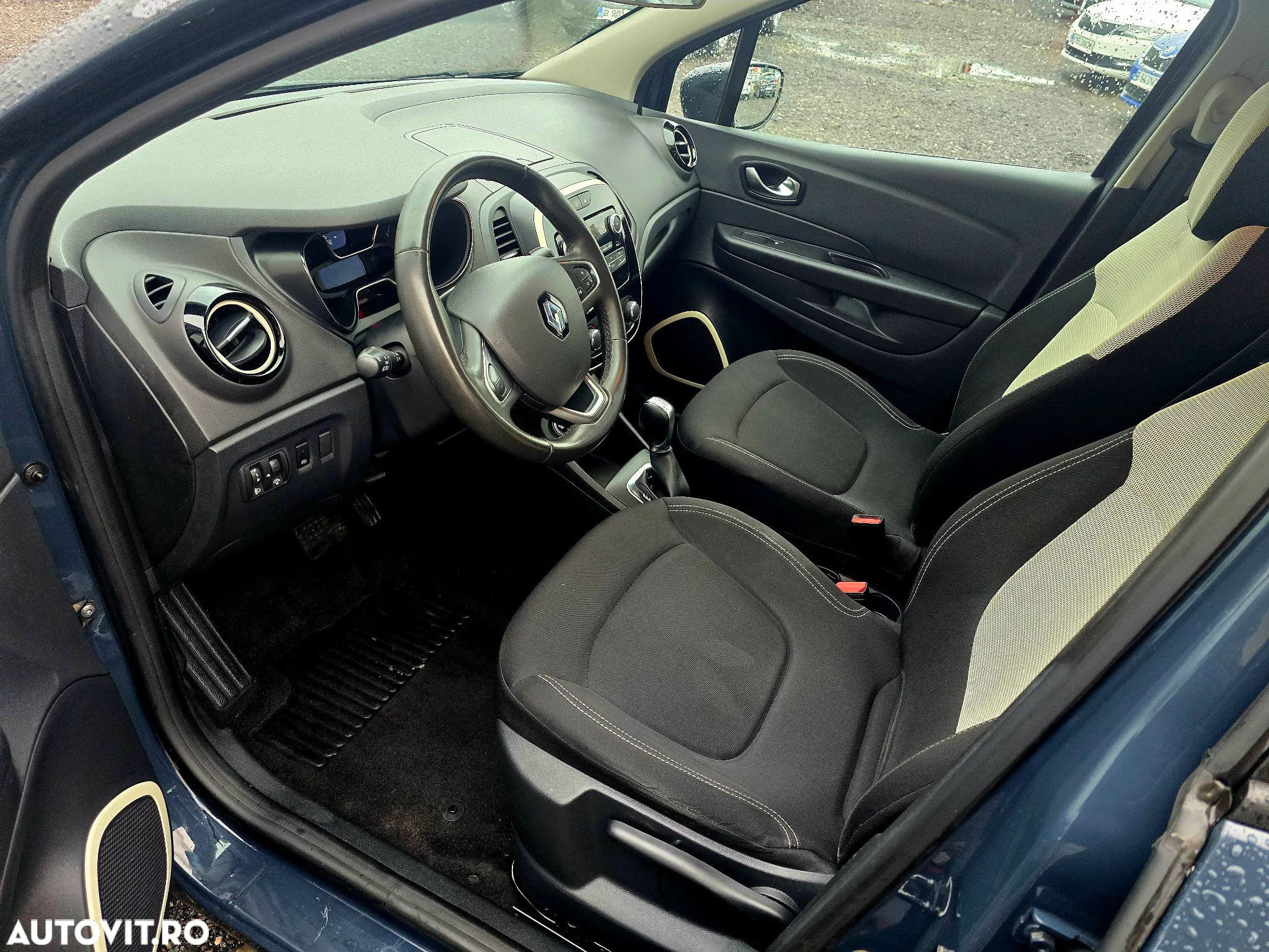 Renault Captur dCi EDC Zen - 11