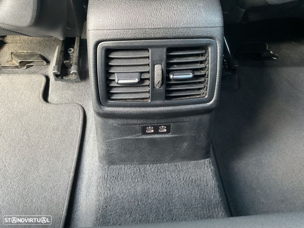 BMW X1 25 e xDrive - 37