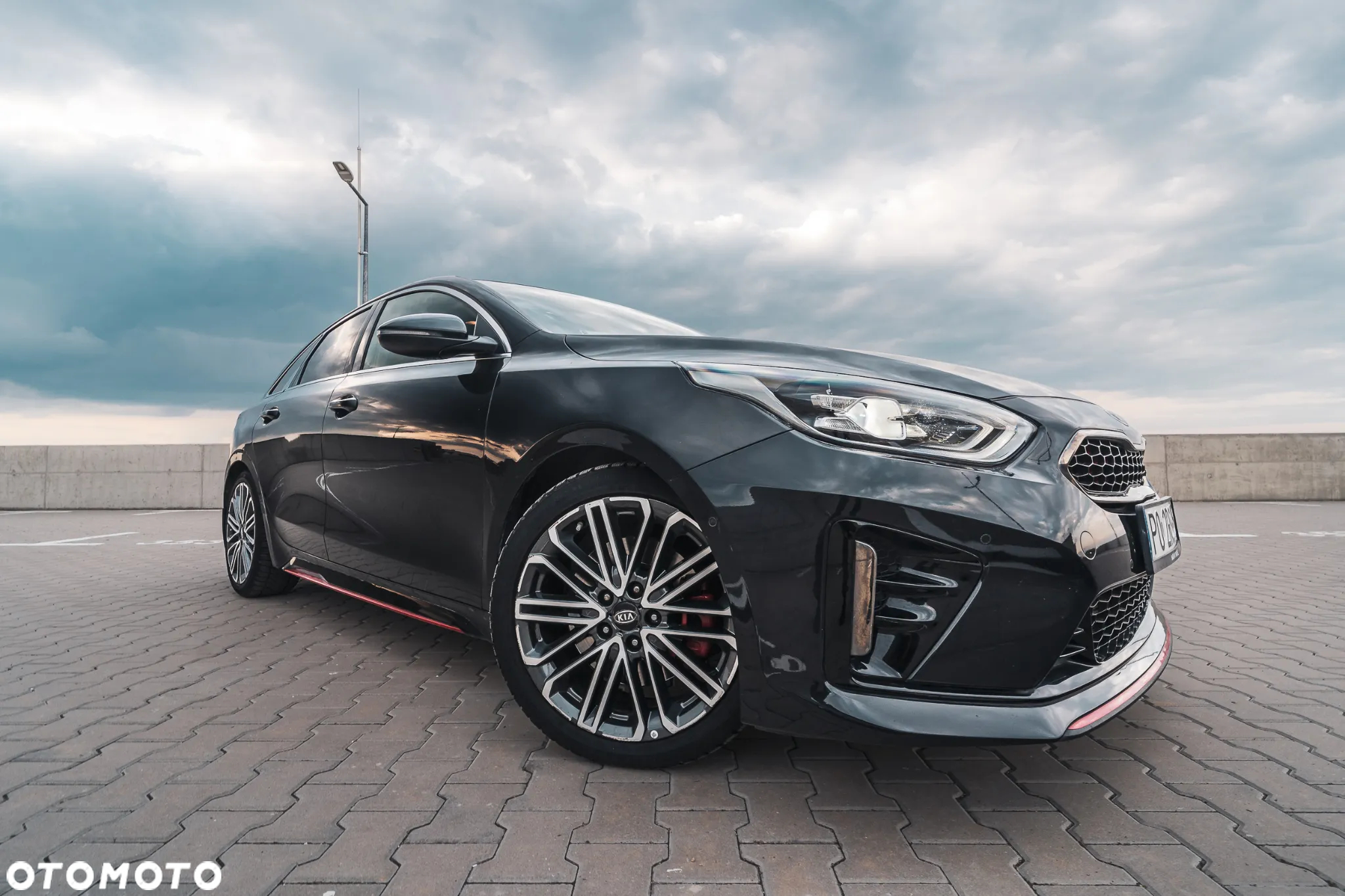 Kia ProCeed 1.6 T-GDI GT DCT - 10