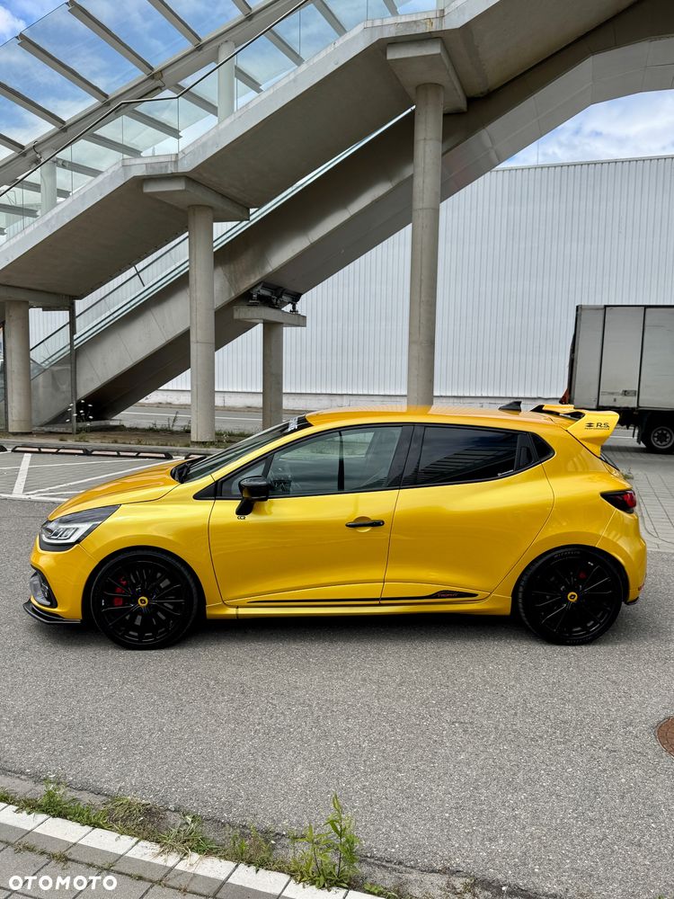 Renault Clio 1.6 R.S.Trophy 220 EDC - 4