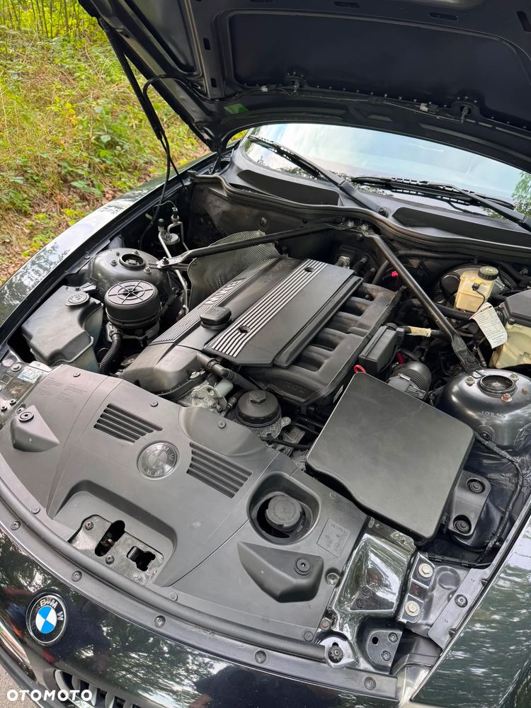 BMW Z4 2.2i - 17