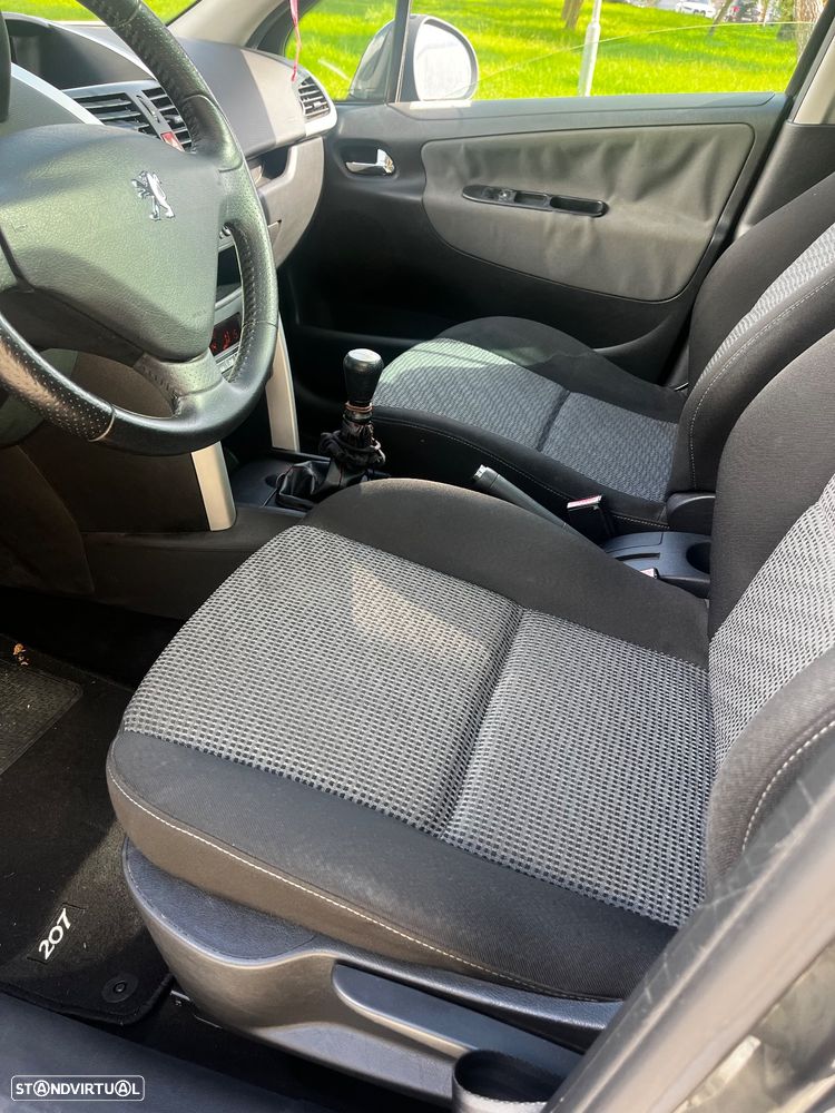 Peugeot 207 SW 1.4 Premium - 13