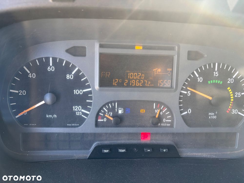 Mercedes-Benz Atego 816 4x2 - 11