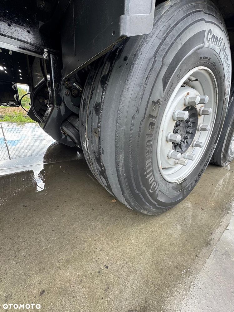DAF XF - 7