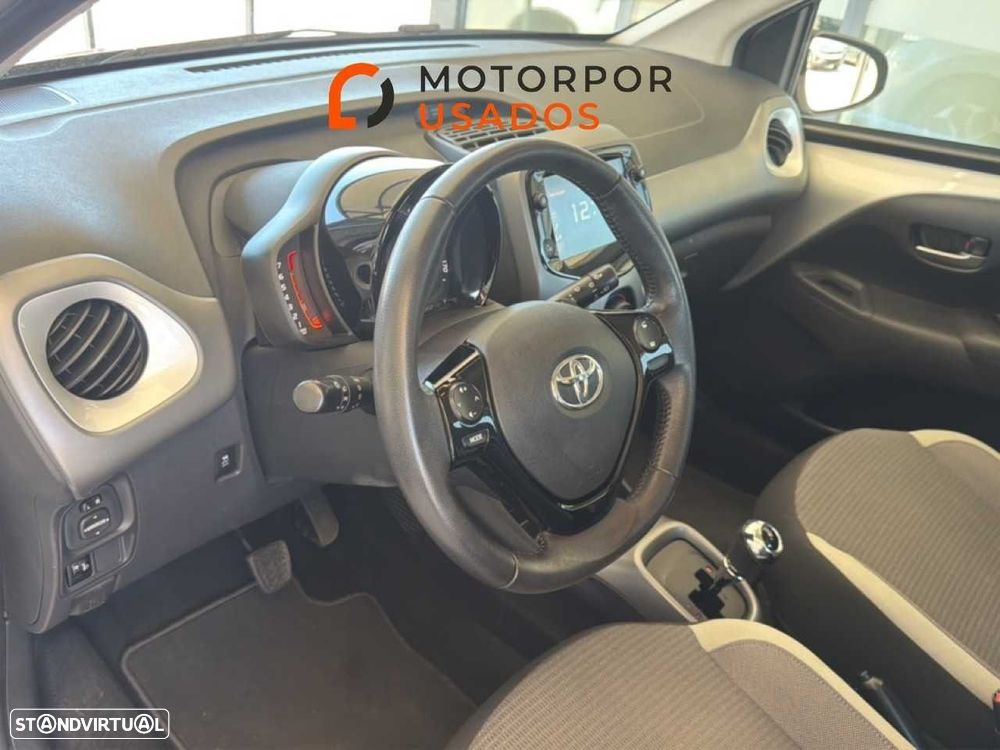 Toyota Aygo - 12