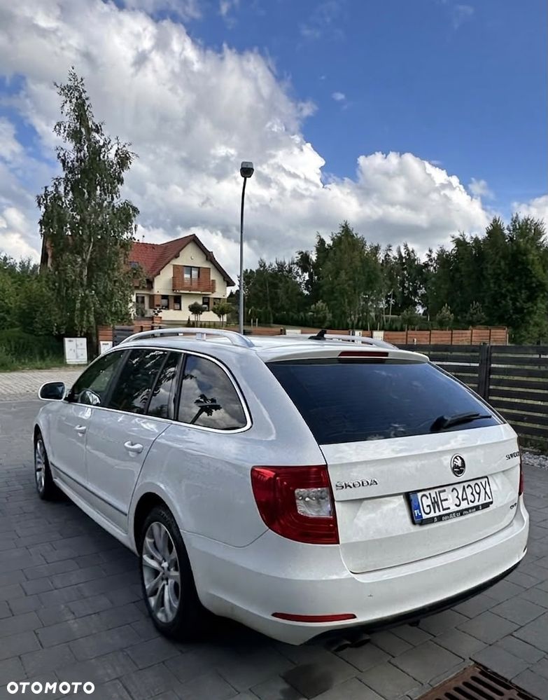 Skoda Superb 2.0 TDI 4x4 Business DSG - 7