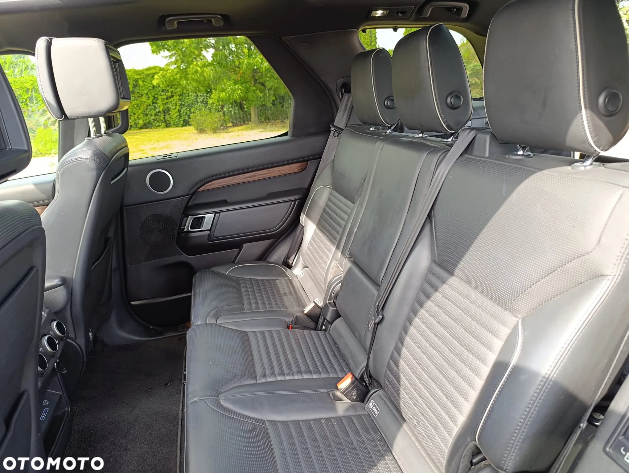 Land Rover Discovery - 33