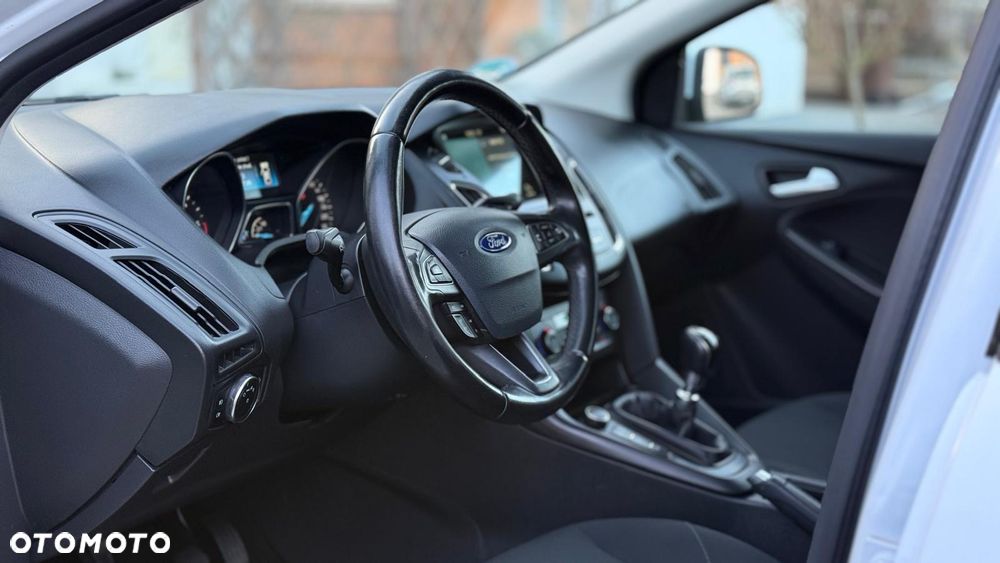 Ford Focus - 15