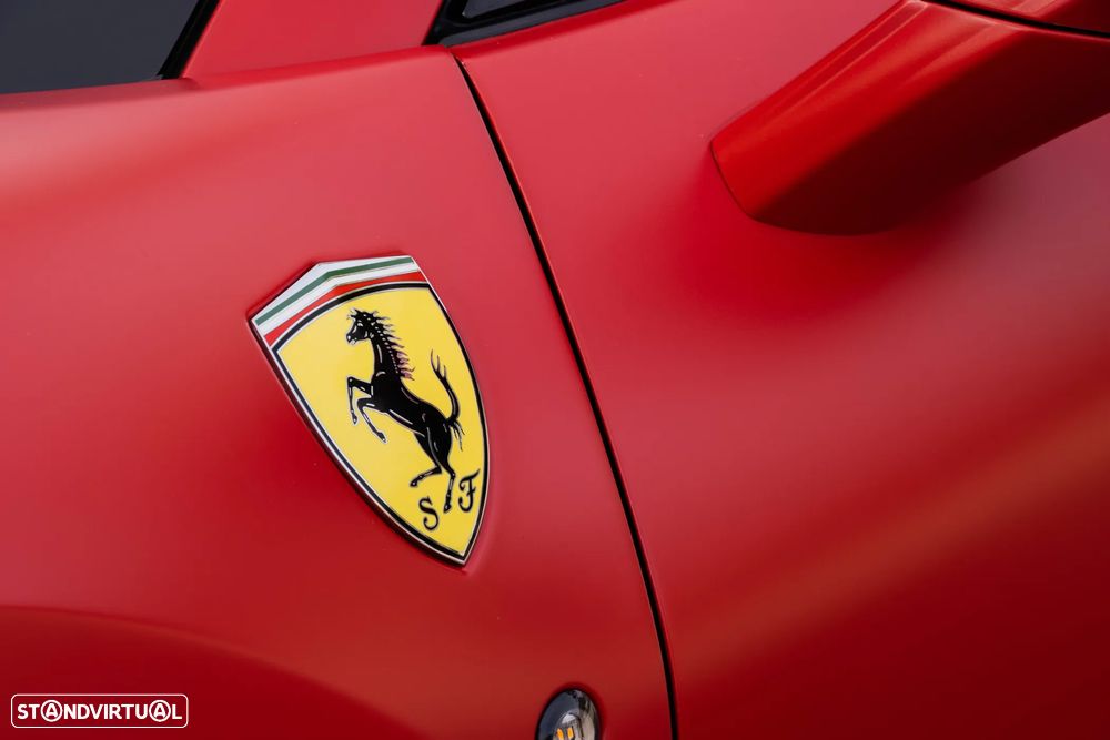 Ferrari F8 Tributo Standard - 16