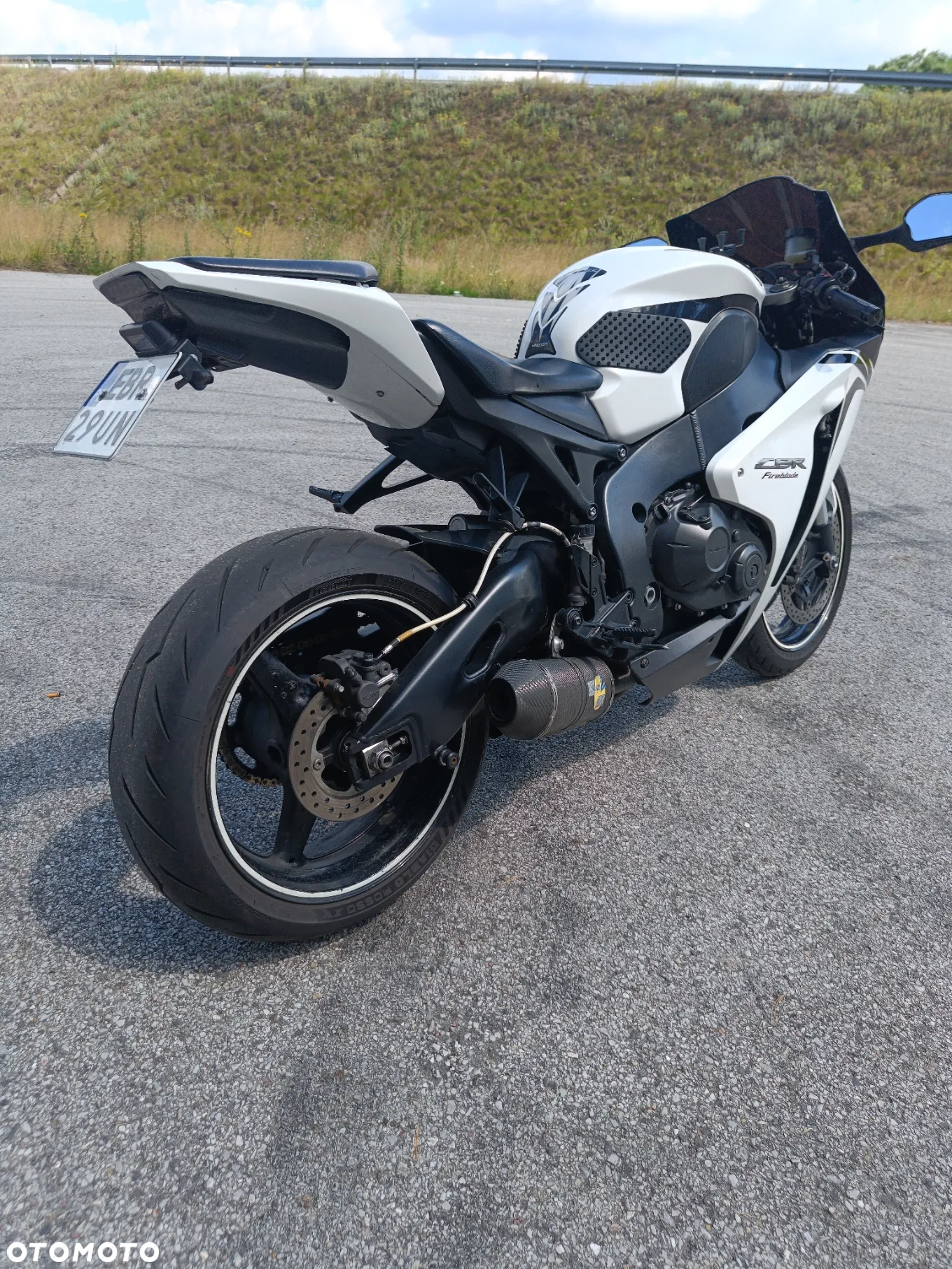Honda CBR - 9