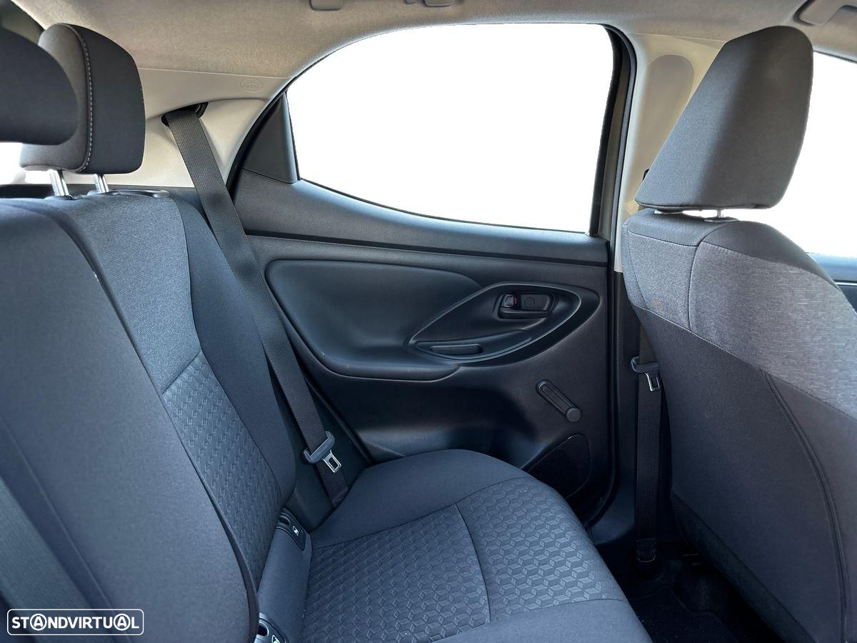 Toyota Yaris 1.0 VVT-i Comfort Plus - 7