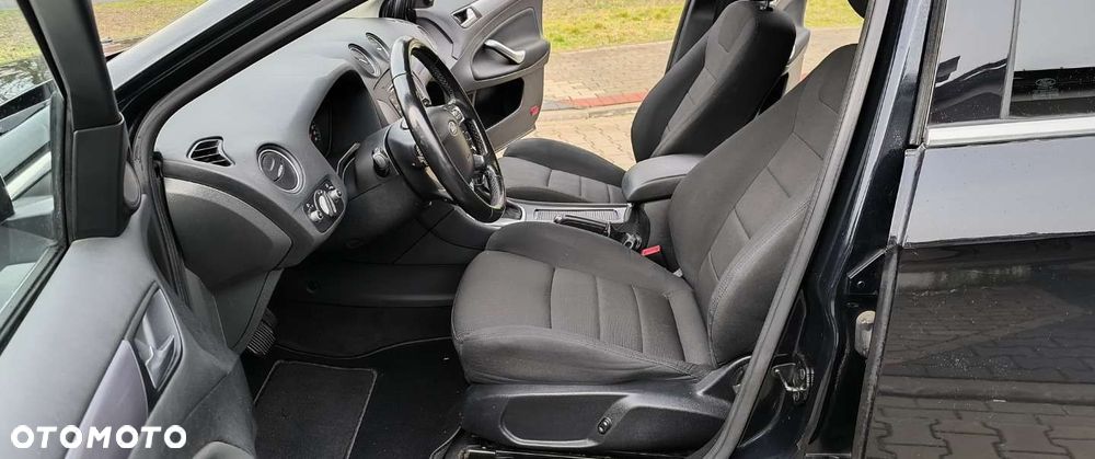 Ford Mondeo SW 2.0 EcoBoost Titanium - 23