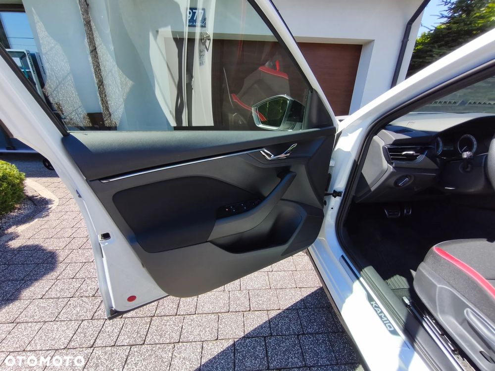 Skoda Kamiq 1.0 TSI Monte Carlo DSG - 25