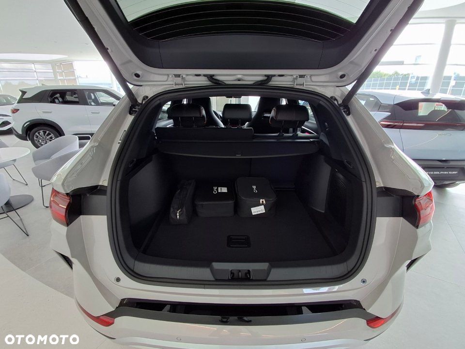 BYD Seal U - 8