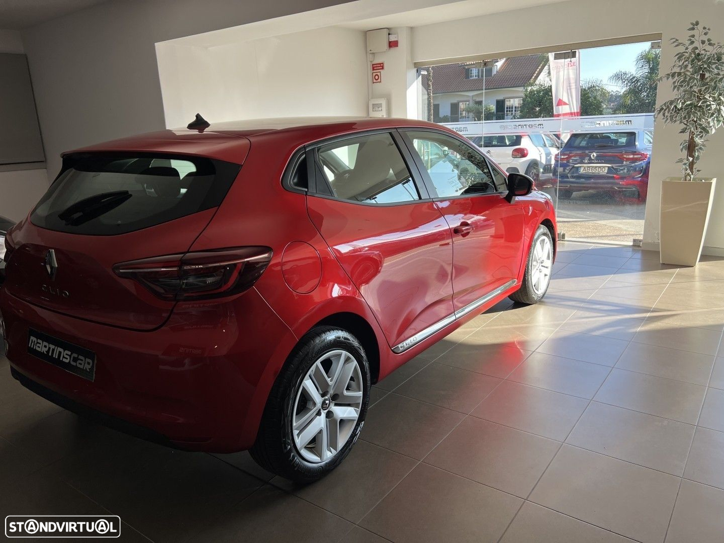 Renault Clio 1.0 TCe Intens CVT - 6