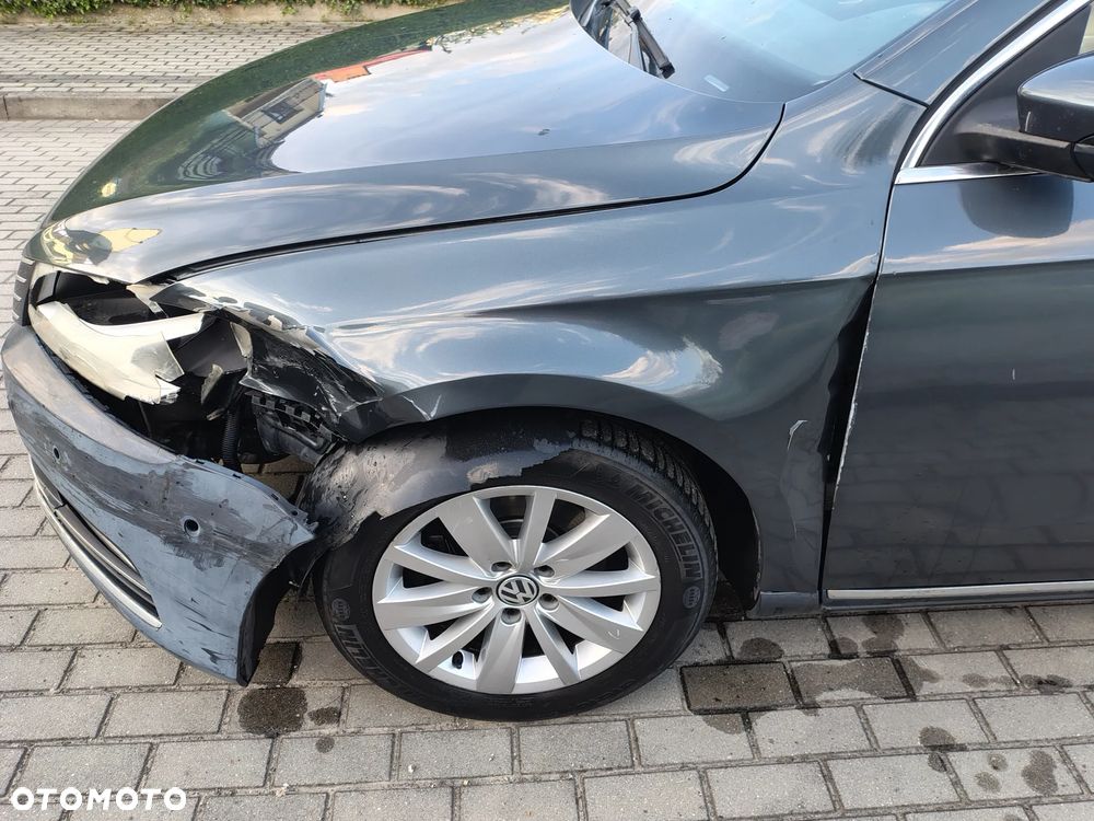 Volkswagen Passat - 15