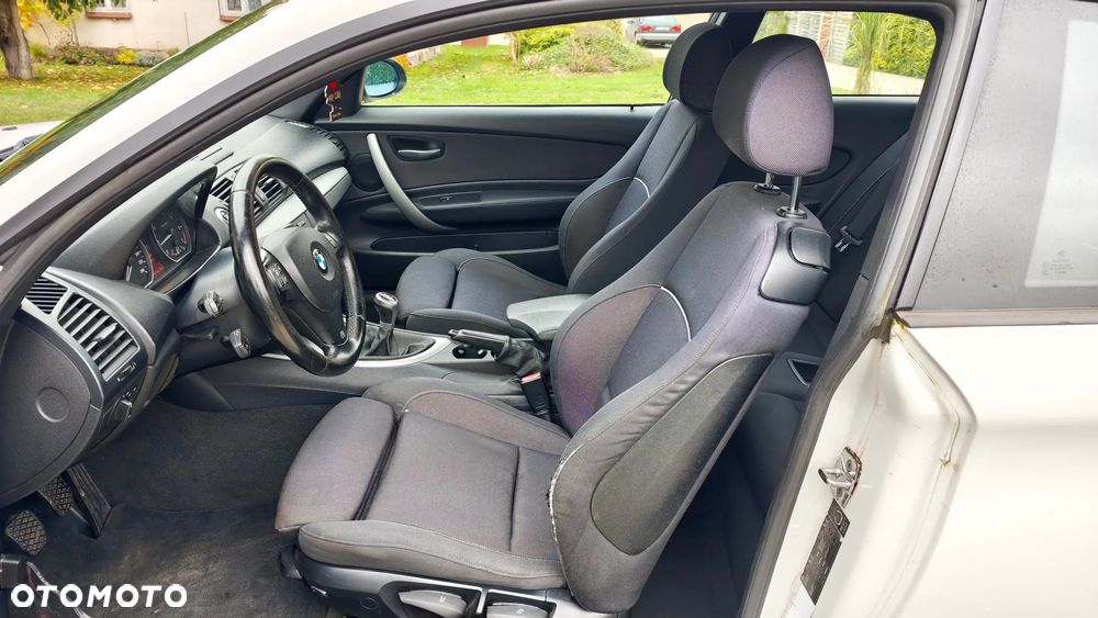 BMW Seria 1 116i - 12
