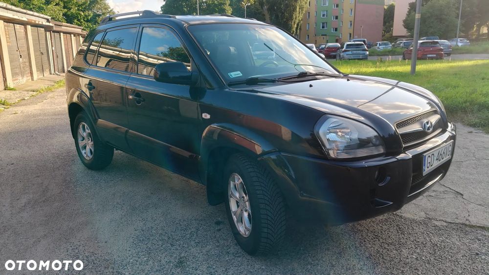 Hyundai Tucson 2.0 Comfort 2WD - 3