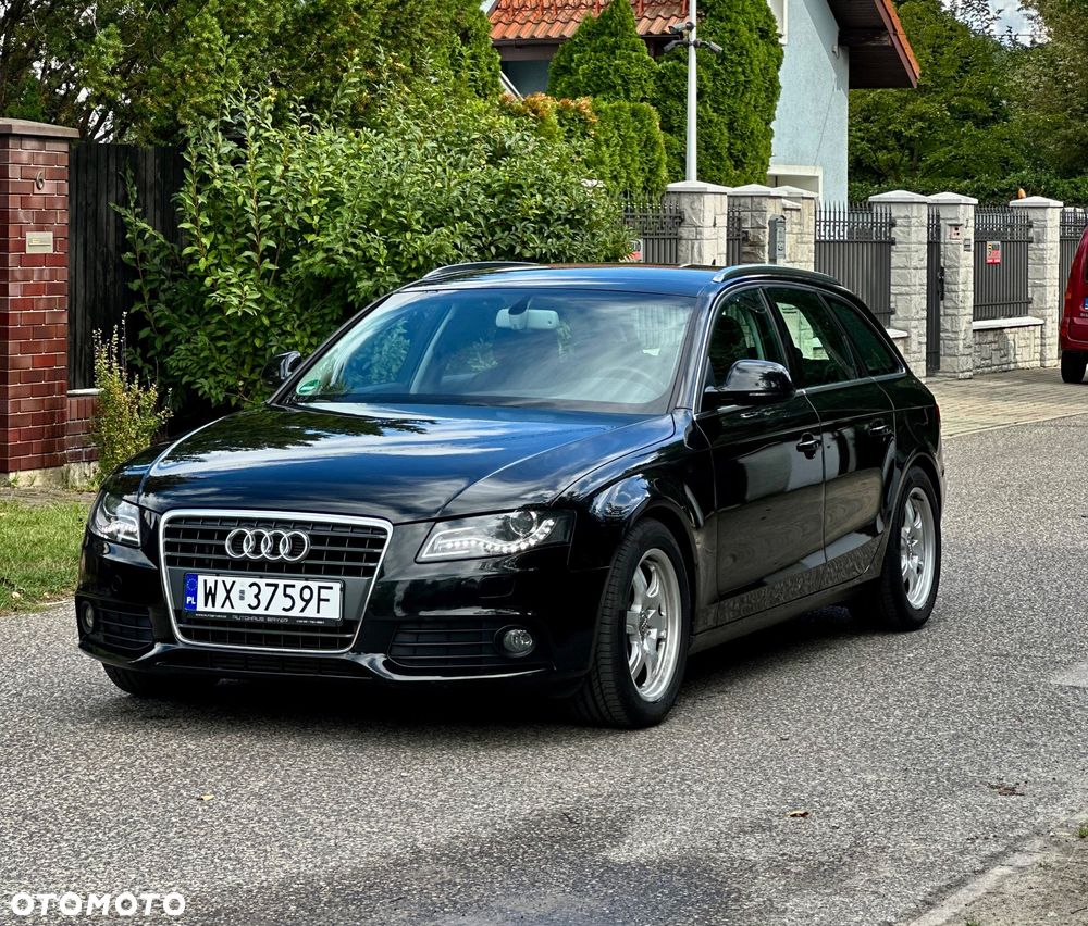 Audi A4 - 4