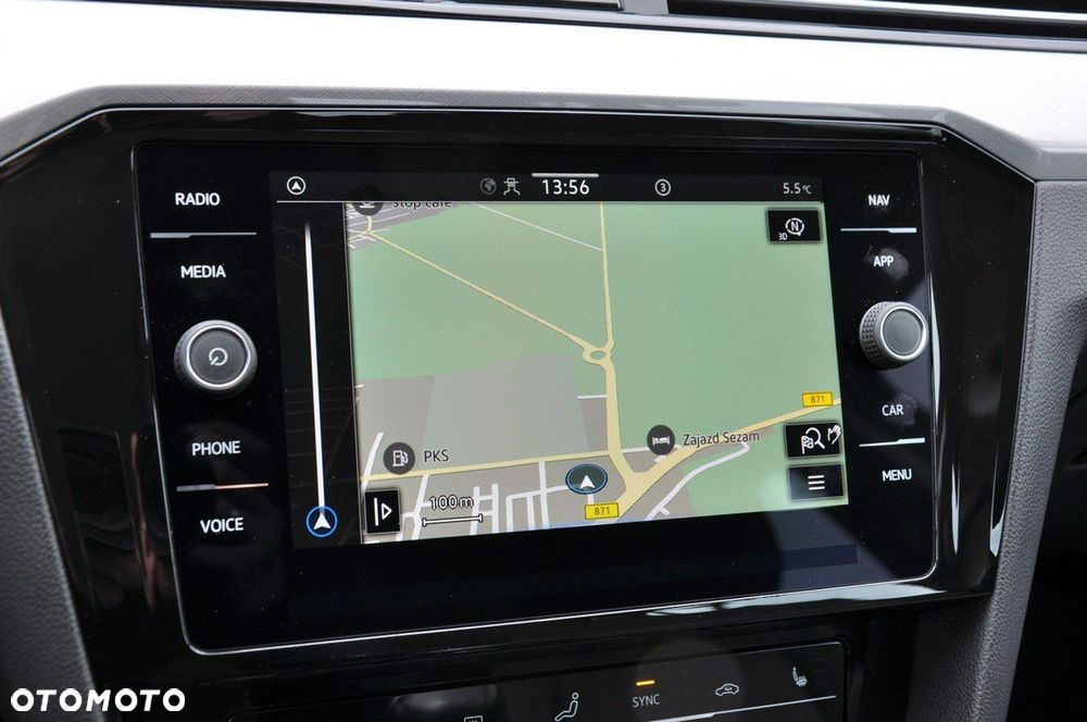 Volkswagen Passat - 20