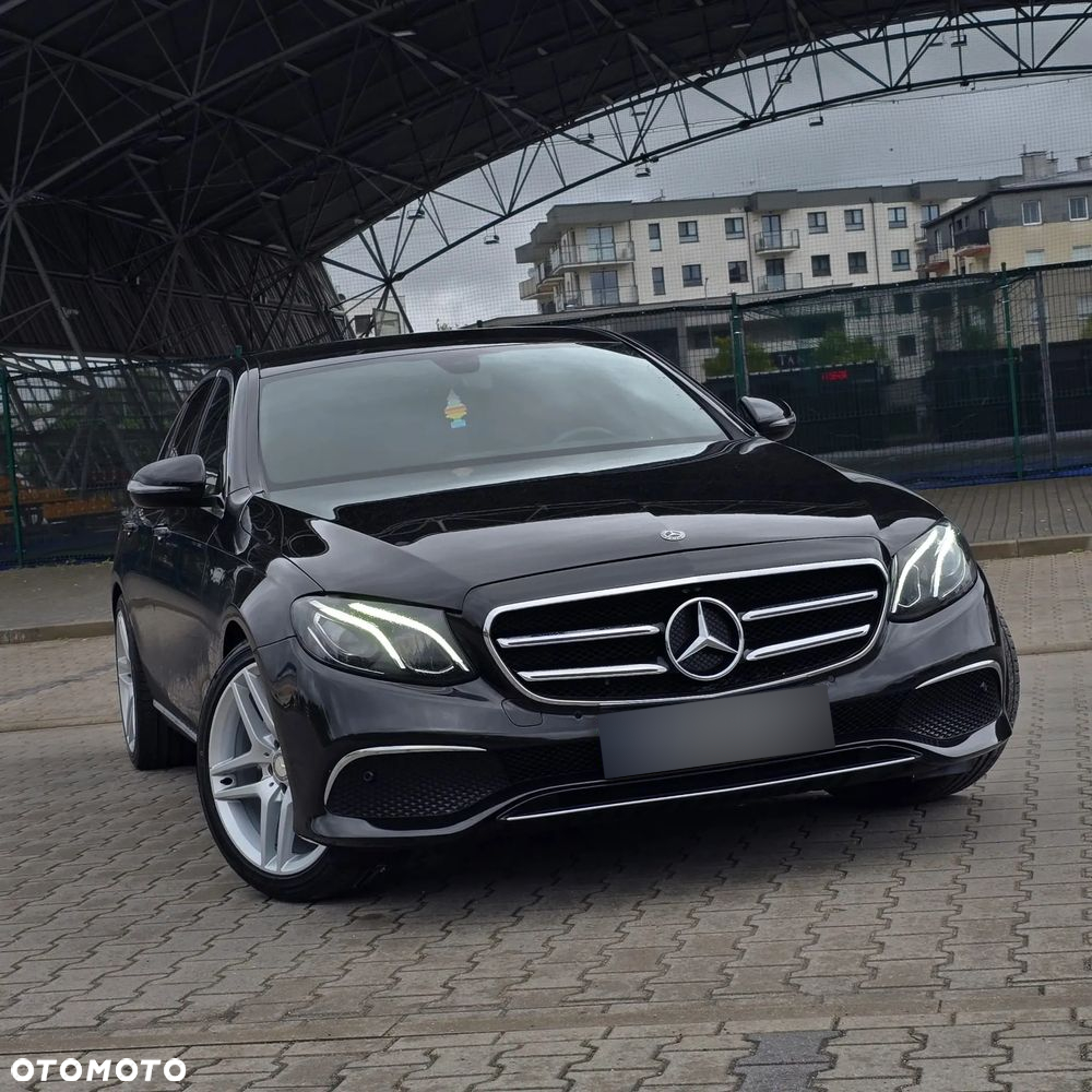 Mercedes-Benz Klasa E 220 d 9G-TRONIC AMG Line - 5