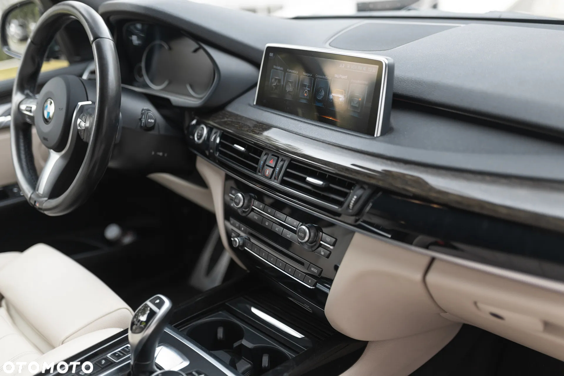 BMW X5 xDrive40d - 18