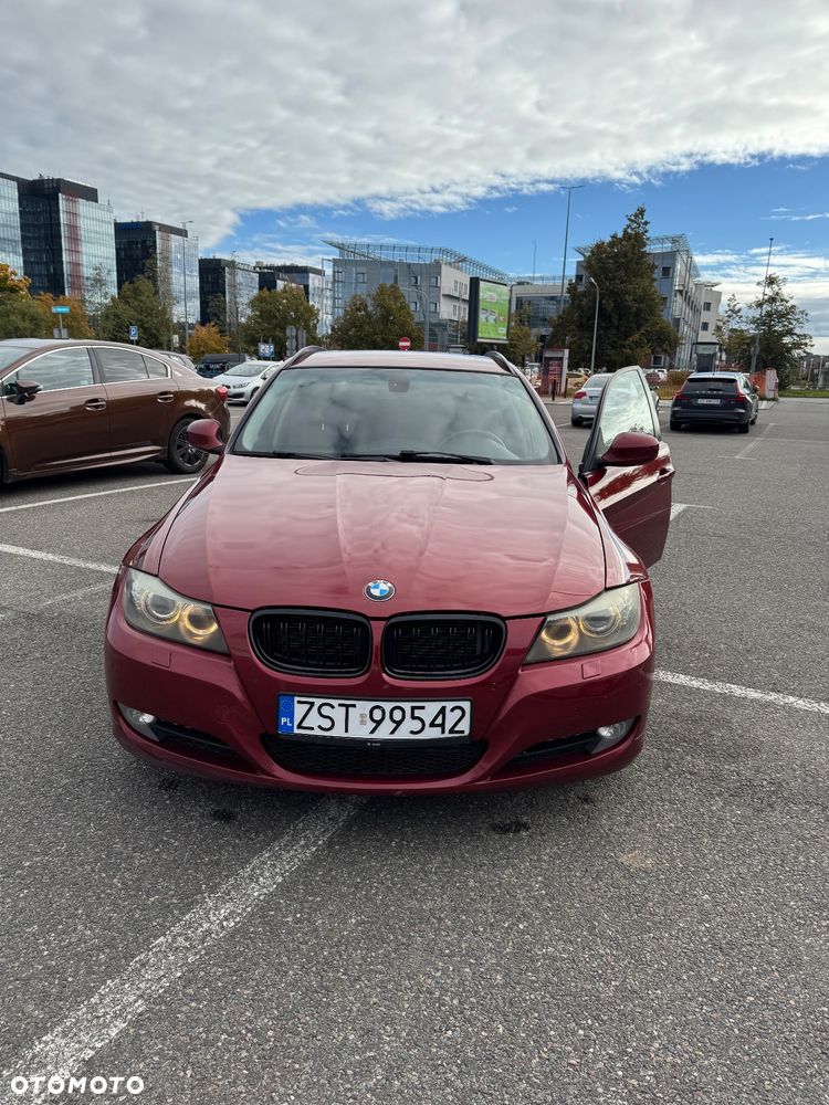 BMW Seria 3 320d - 27