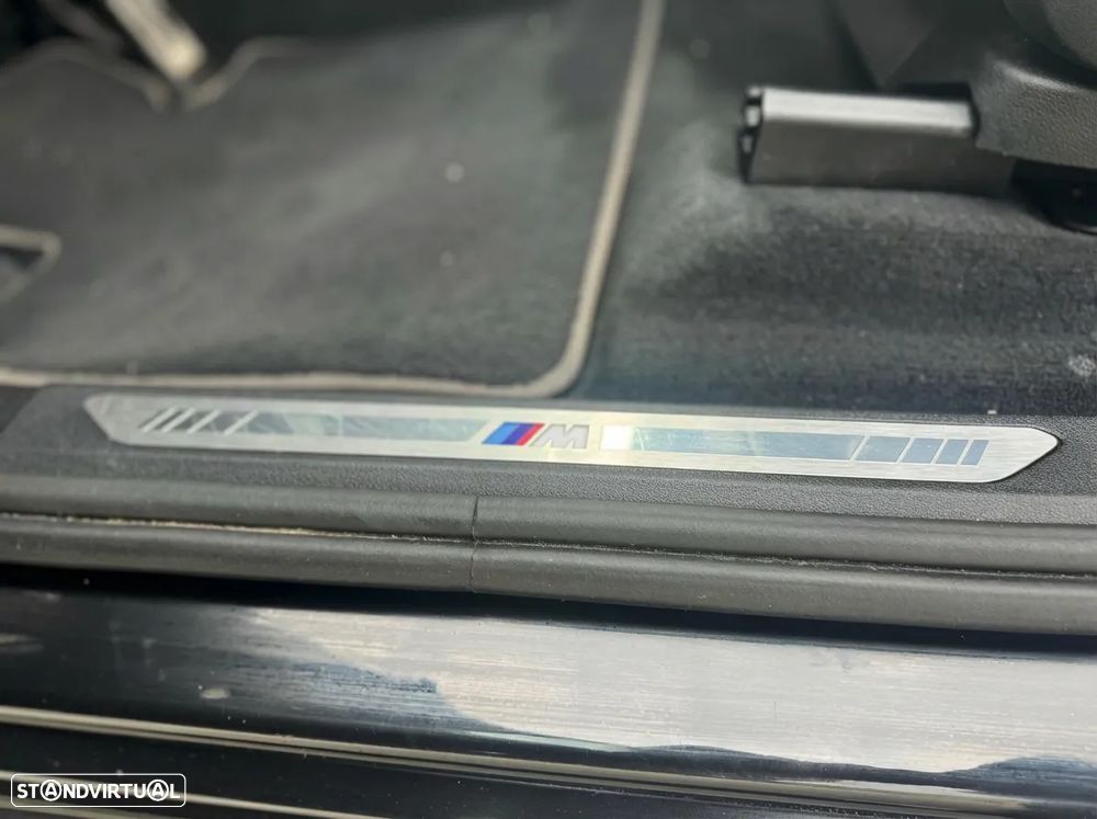 BMW X5 45 e xDrive Pack M - 26