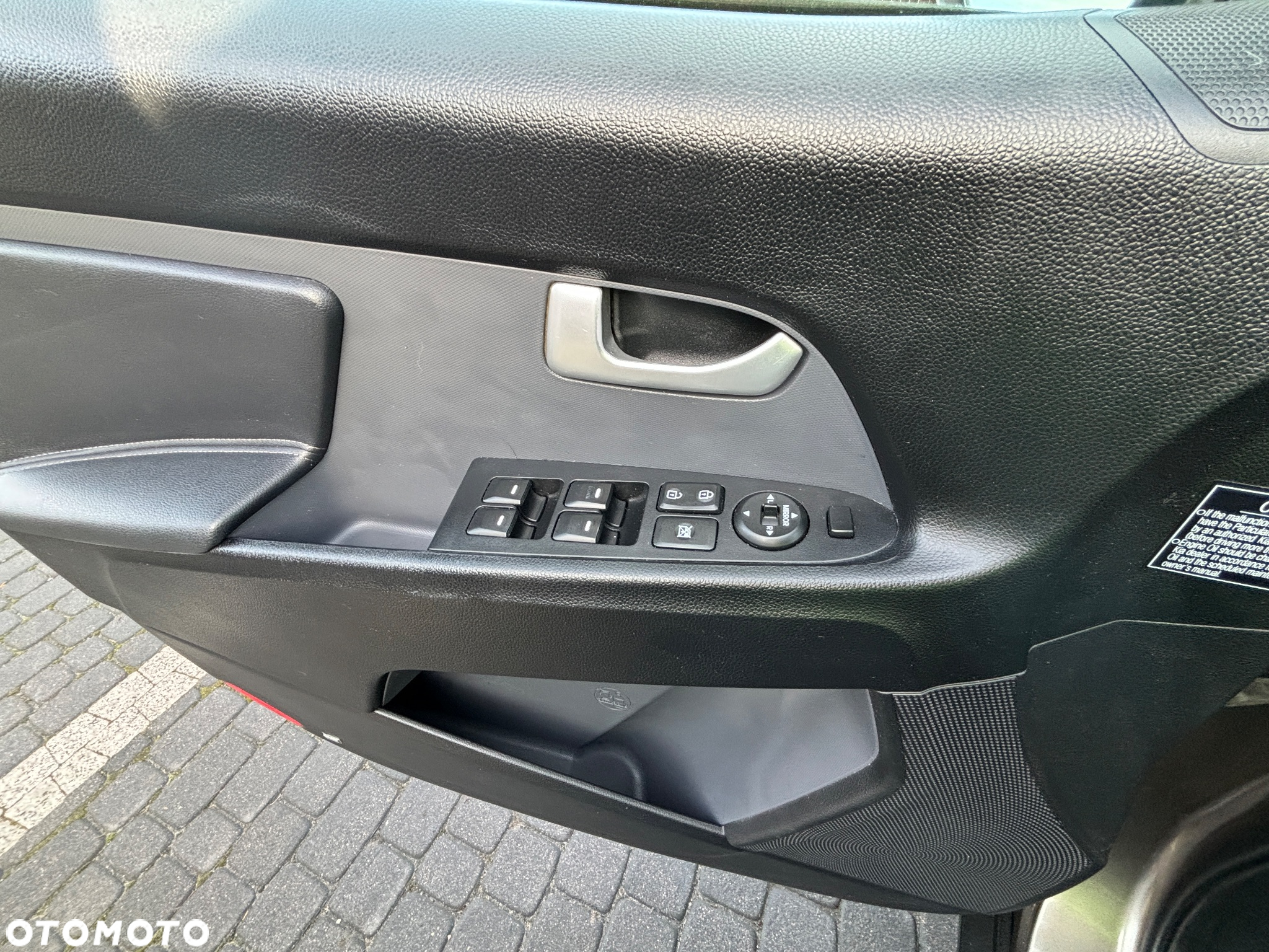 Kia Sportage 2.0 CRDI 4WD Attract - 31