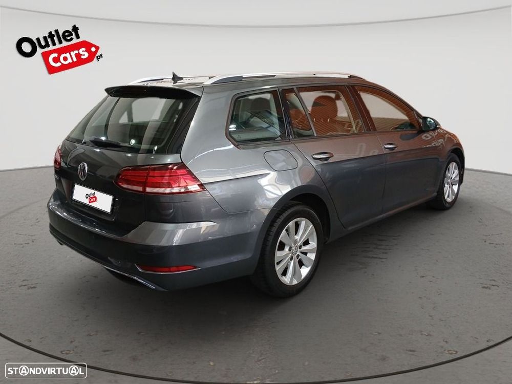 VW Golf Variant 1.6 TDi Confortline - 8
