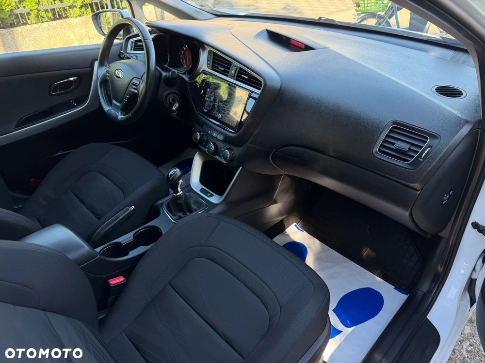 Kia Ceed 1.4 S - 12