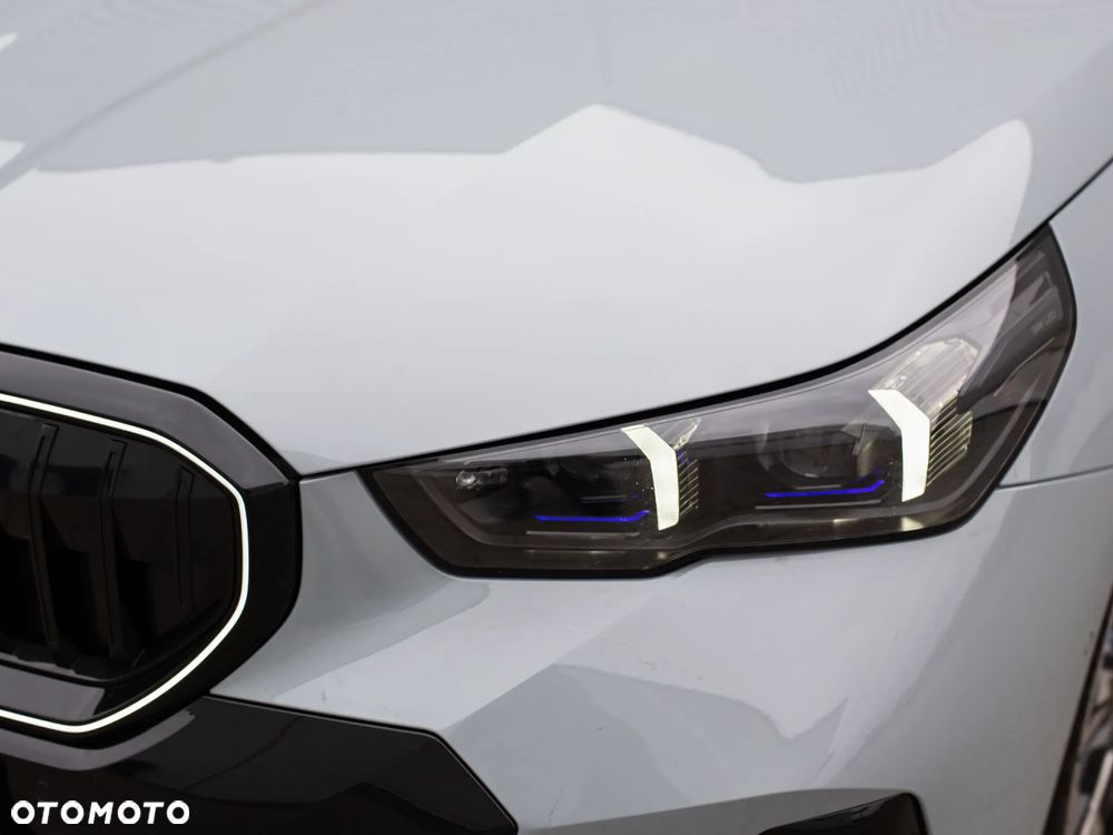 BMW Seria 5 520d xDrive mHEV - 10
