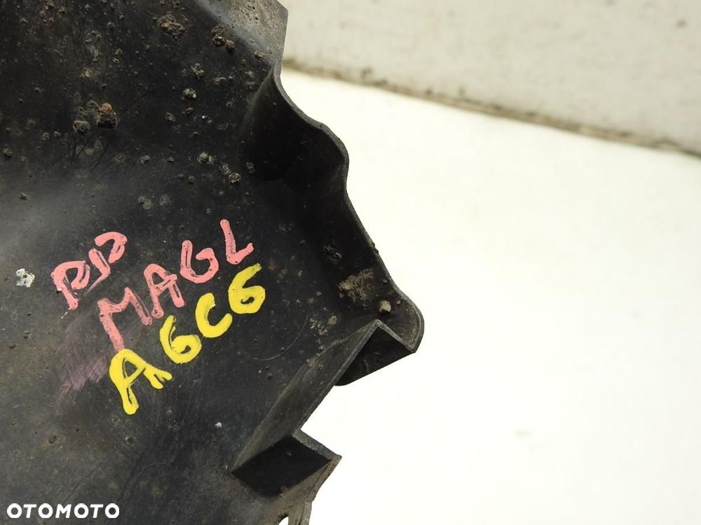 OSŁONA MAGLOWNICY PRAWA AUDI A6 C6 3.2 FSI 4F0864310 - 2