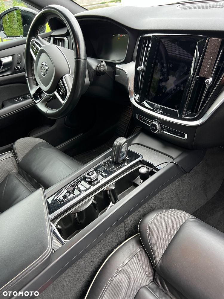 Volvo V60 - 14